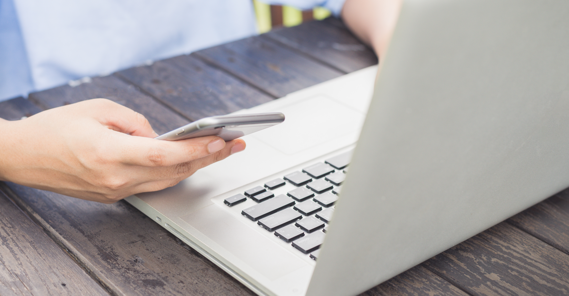 5 neodoljivih razloga zašto više volimo surfati Internetom na mobitelu umjesto na računalu