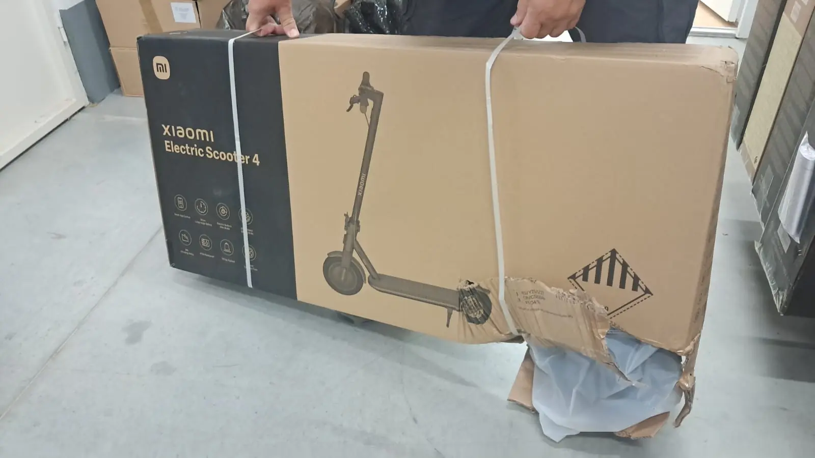OUTLET XIAOMI ELECTRIC SCOOTER 4 EU-ELEKTRIČNI ROMOBIL-2