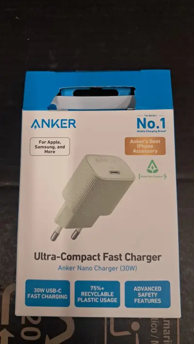OUTLET-ANKER 511 CHARGER NANO 4, 30W, ZELENI-PUNJAČ-3